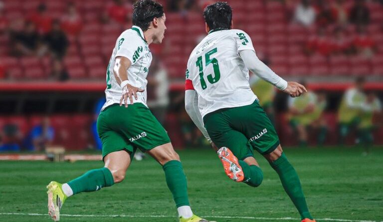 Palmeiras é certeiro contra o Internacional e assume liderança - 2026-02-12 23:47:29