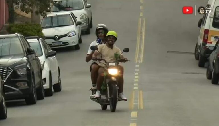 Repórter do ABCD Jornal e da TV São Bernardo participa de entrada ao Vivo na CazéTV ao Lado de Papi Coisa Linda - 2026-02-16 11:56:48