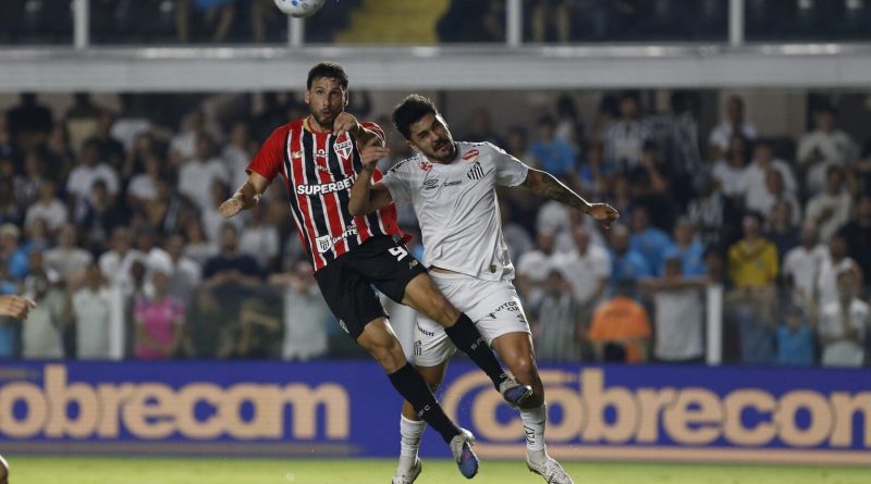 Santos e São Paulo empatam após falha de Rafael e gol salvador de Calleri