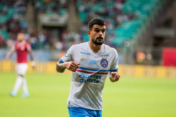 São Paulo encaminha contratação de Cauly por empréstimo - 2026-02-12 15:10:46