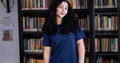 PROJETO DA REDE CULTURAL BEIJA-FLOR OFERTA ENSINO SUPERIOR PARA MORADORAS DE COMUNIDADES