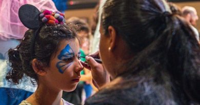 Cine Theatro Carlos Gomes recebe a folia do 4º Carnadown neste sábado