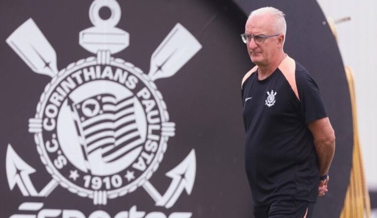 Corinthians começa a se preparar para enfrentar a Chapecoense com treino técnico - 2026-03-17 15:51:05