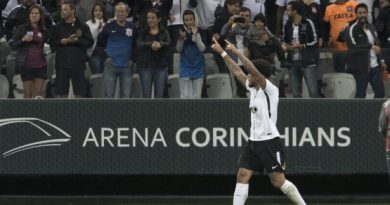 Ex-Corinthians se torna técnico e assume time na Inglaterra - 2026-03-25 22:10:08