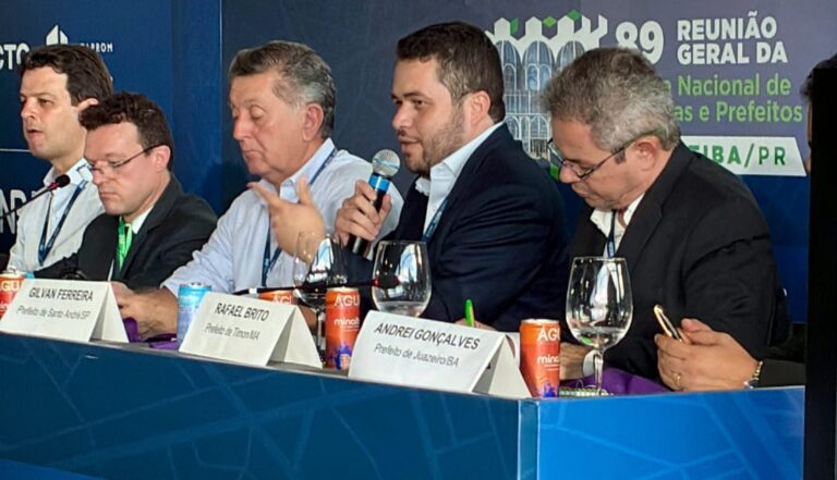 Gilvan assume presidência de comissão na FNP e lidera discussão sobre a Reforma Tributária - 2026-03-24 19:12:34