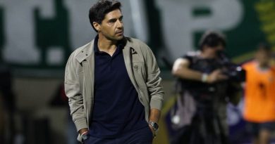 Palmeiras: Abel explica Arias e Roque no banco e reclama do calendário - 2026-03-04 23:51:35