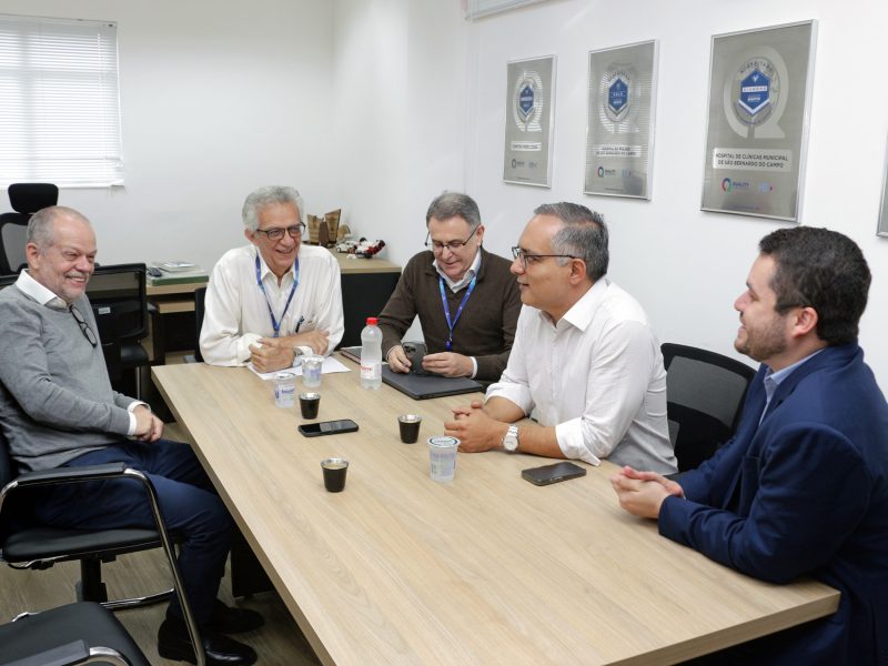 Prefeitos do ABC têm 1ª reunião na FUABC