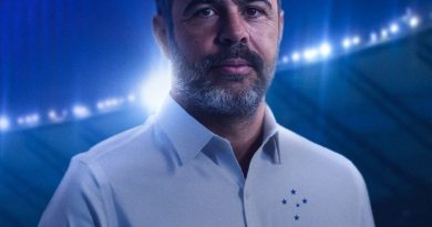 Santos enfrenta Cruzeiro ainda sem Artur Jorge - 2026-03-22 13:10:11