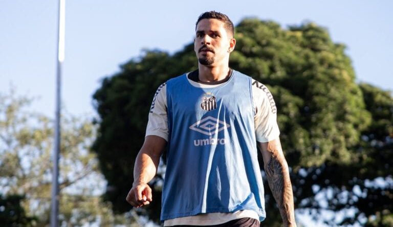 Veríssimo faz primeiro treino no Santos, mas não está garantido no clássico - 2026-03-13 20:45:25