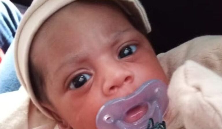 “1% de chance”: Mãe sai de joelhos de maternidade após cura do filho - 2026-04-18 11:17:40