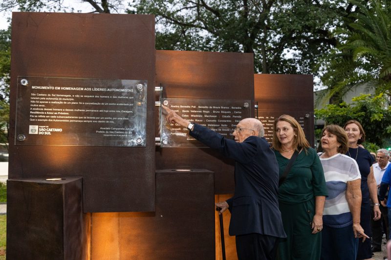 Líderes autonomistas homenageados em Santo André