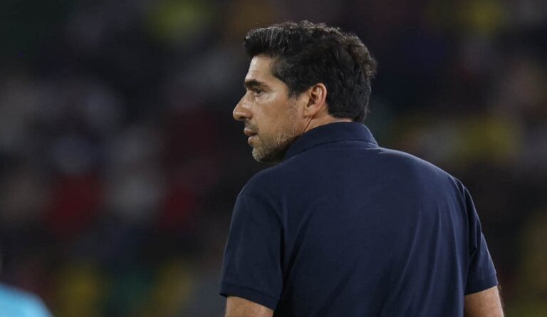 Abel reclama de arbitragem na final da Libertadores: “VAR não funcionou’ - 2026-04-09 00:37:30