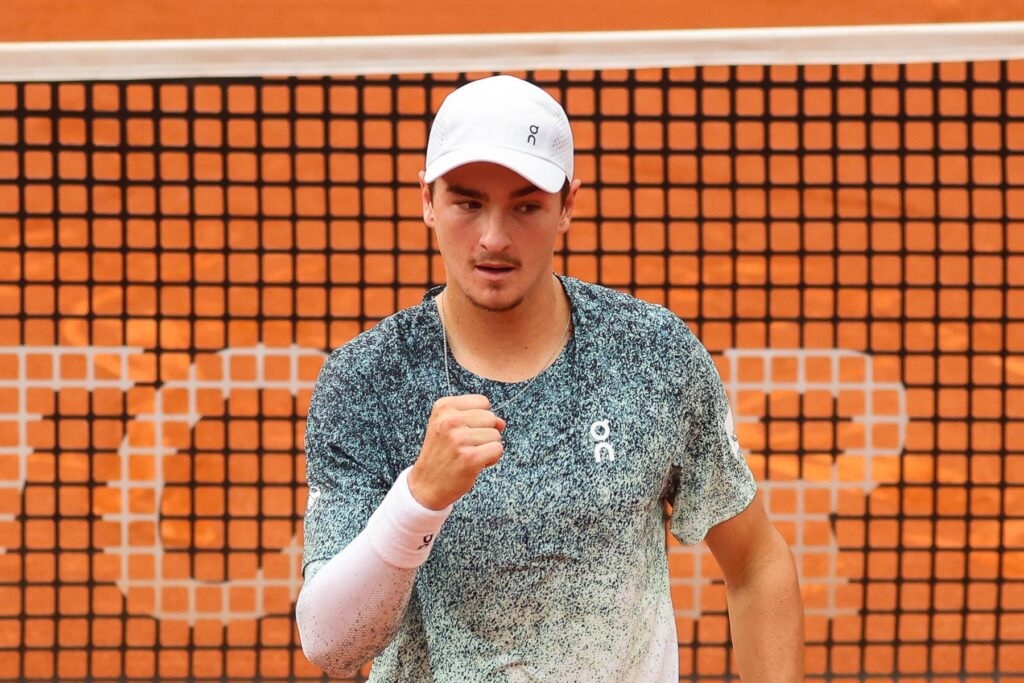 Convocação de Neymar ganha apoio de João Fonseca