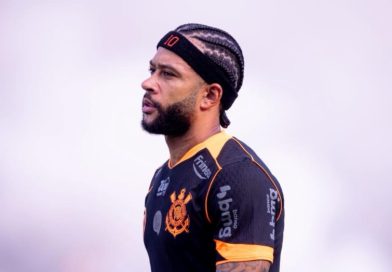 Corinthians tem mal-estar com Memphis após equívoco - 2026-04-15 10:44:55