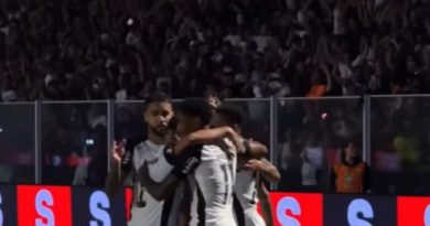 Corinthians vence Barra e ganha vantagem para jogo de volta; Lingard marca pela primeira vez - 2026-04-21 23:58:56