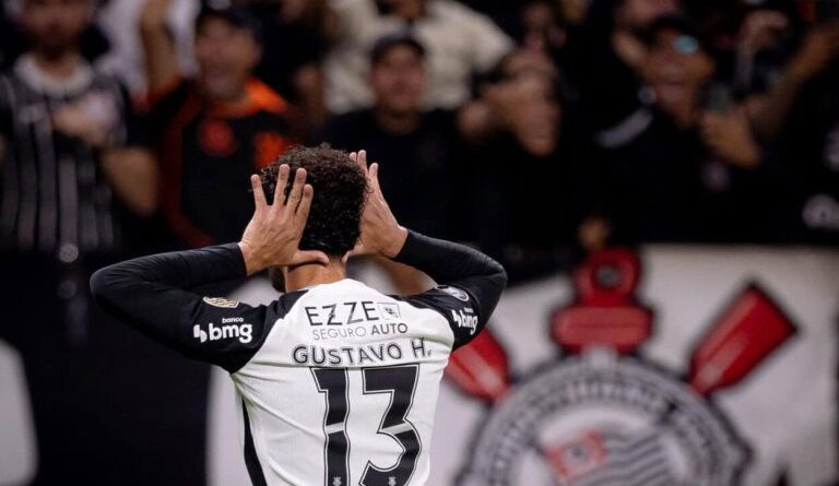 Corinthians vence o Peñarol e encaminha classificação na Libertadores - 2026-04-30 23:16:23