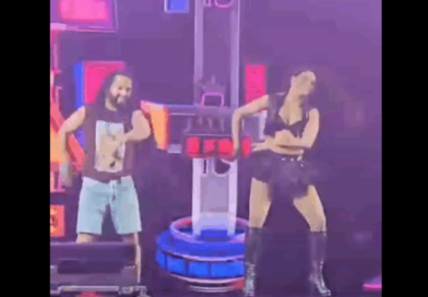 Fã do ABC sobe ao palco em show de Joelma e rouba a cena no Estância, em São Bernardo - 2026-04-22 23:16:06