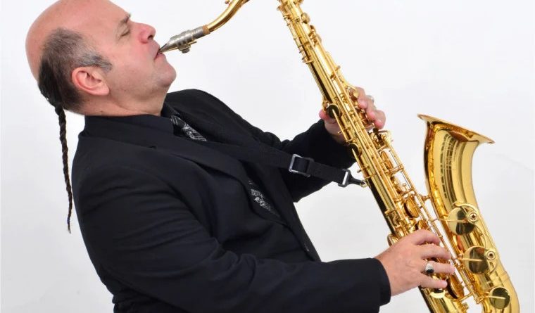 Feira Multicultural leva Derico ao Parque Ipiranguinha - 2026-04-11 07:39:38