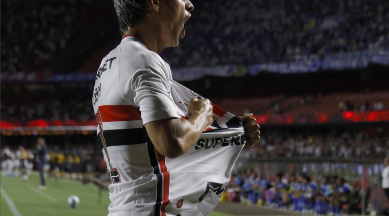 Ferreirinha exalta equipe e explica gol com “quebrada de pé” - 2026-04-04 17:57:08