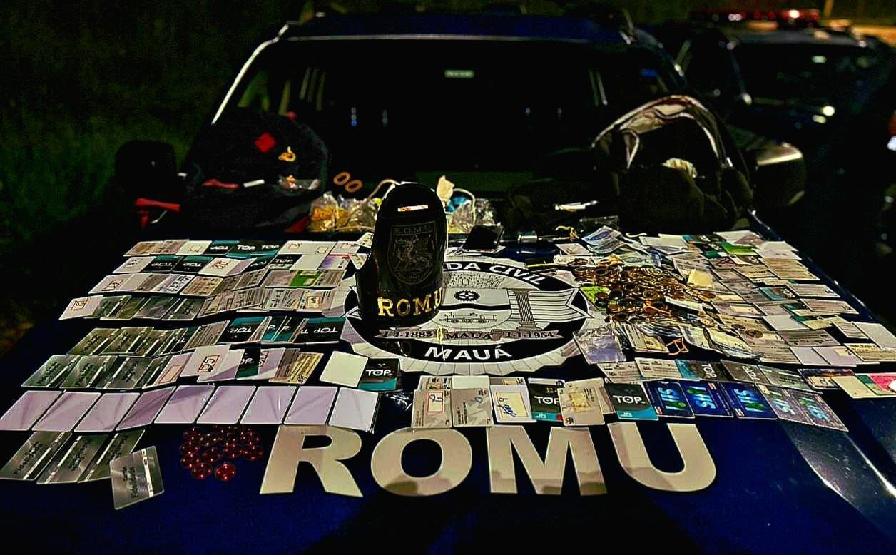 GCM de Mauá detém indivíduo por receptação e comércio ilegal de cartões de transporte público