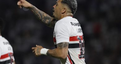 Luciano bate marca de Rogério Ceni no São Paulo - 2026-04-26 10:07:03