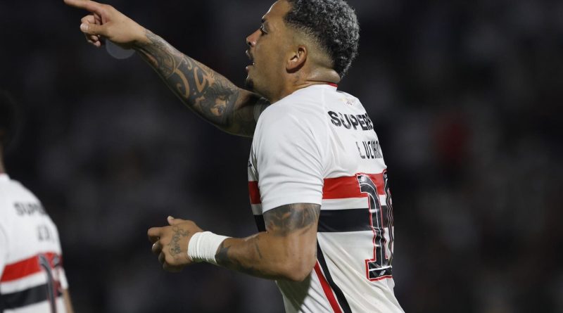 Luciano bate marca de Rogério Ceni no São Paulo - 2026-04-26 10:07:03