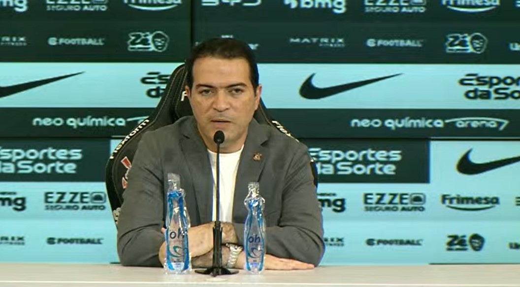 Reprodução Marcelo Paz se pronuncia após demissão de Dorival Júnior: “9 jogos é muita coisa”