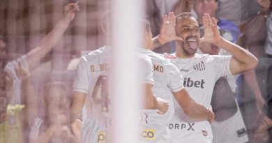 Moisés diz que Santos merece estar na parte de cima da tabela - 2026-04-11 22:57:57