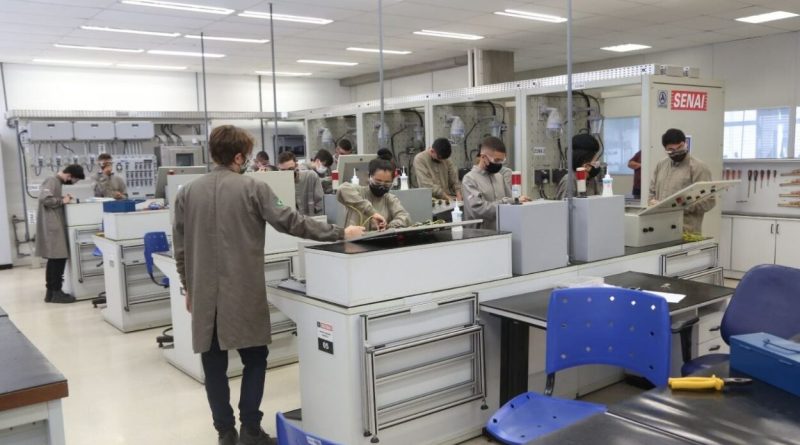 Parceria entre Prefeitura, Transpetro e Senai oferece cursos profissionalizantes gratuitos em Mauá - 2026-04-06 21:41:57