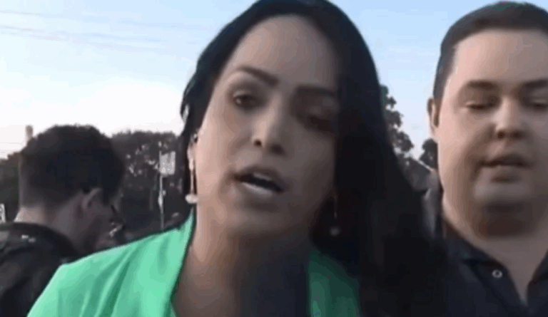 Repórter do SBT diz ter sido hostilizada por seguranças de MC Ryan após decreto de prisão - 2026-04-23 23:33:28