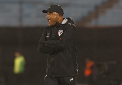 Roger diz que Sul-Americana será usada para testes - 2026-04-07 21:14:34