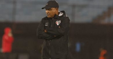 Roger Machado enxerga Sul-Americana como laboratório - 2026-04-08 00:20:06