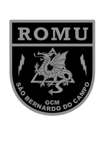 Romu salva bebê engasgada