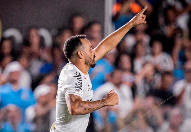 Santos vence com gol de Moisés no 2º tempo e respira - 2026-04-11 19:21:24