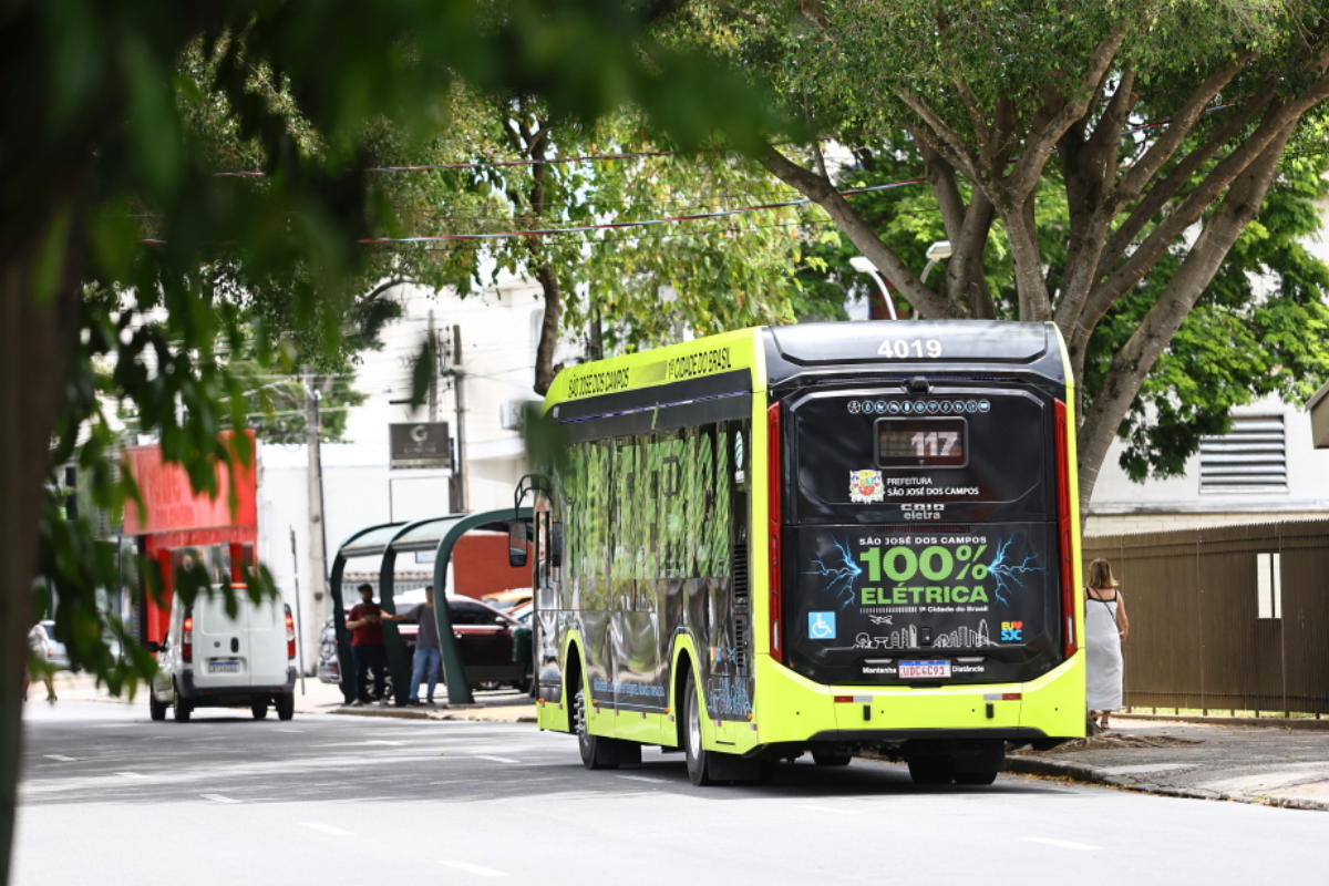 Foto: Claudio Vieira/PMSJC São José terá 162 painéis digitais no transporte público