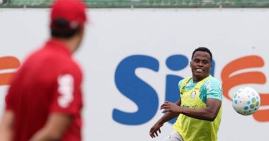 Se sentindo em casa, Arias projeta jogo com o Grêmio e fala da adaptação - 2026-04-01 14:58:21