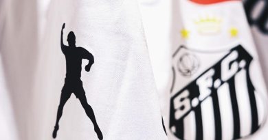 Veja o uniforme do Santos com ação comemorativa com Pelé - 2026-04-11 14:59:22