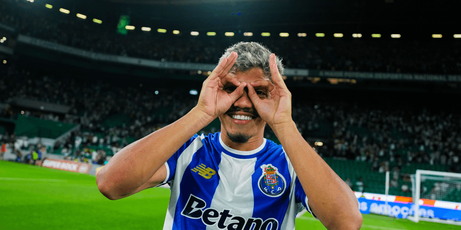 William Gomes marca na Liga Europa e segue se destacando