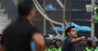 Abel Ferreira é punido pela CONMEBOL; veja a multa
