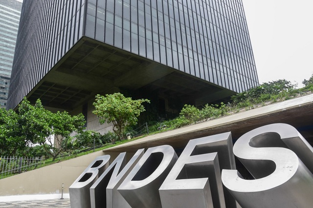 BNDES e Finep investem R$ 10,5 bi para a indústria do ABC
