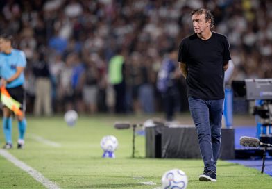 Cuca fala em cobrança a Gabigol e comenta briga: “Não tem ninguém certo”