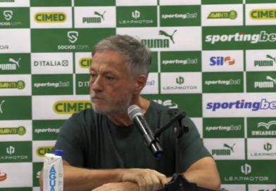 Diretor do Palmeiras reclama do gol anulado do Fuchs: “De quem vai ser essa responsabilidade?”