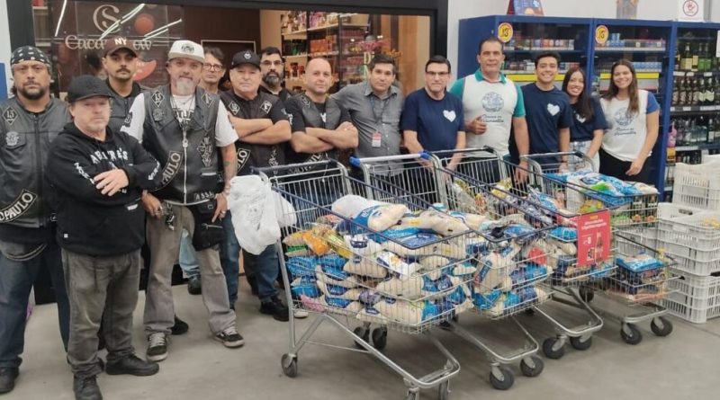 Fundo Social de Santo André arrecada mais de 450 kg de alimentos no Dia Solidário