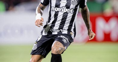 Gabigol relata “falta de comunicação” em nova polêmica no Santos