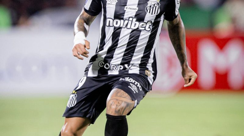 Gabigol relata “falta de comunicação” em nova polêmica no Santos