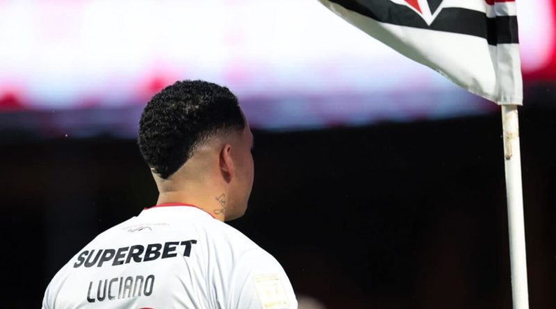 Luciano ultrapassa Ceni em ranking histórico do São Paulo