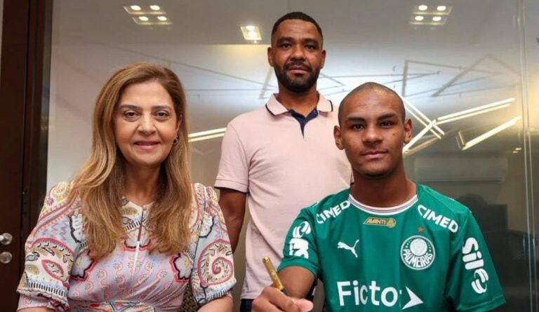 Palmeiras relaciona Eduardo Conceição, joia do clube