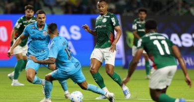 Palmeiras sai atrás, mas busca empate contra o Santos - 2026-05-02 20:44:24