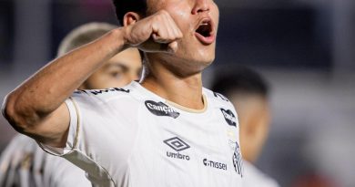 Santos vence Cuenca e avança aos playoffs da Sula