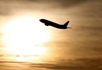 Aviação enfrenta desafios para cumprir meta climática de 2050